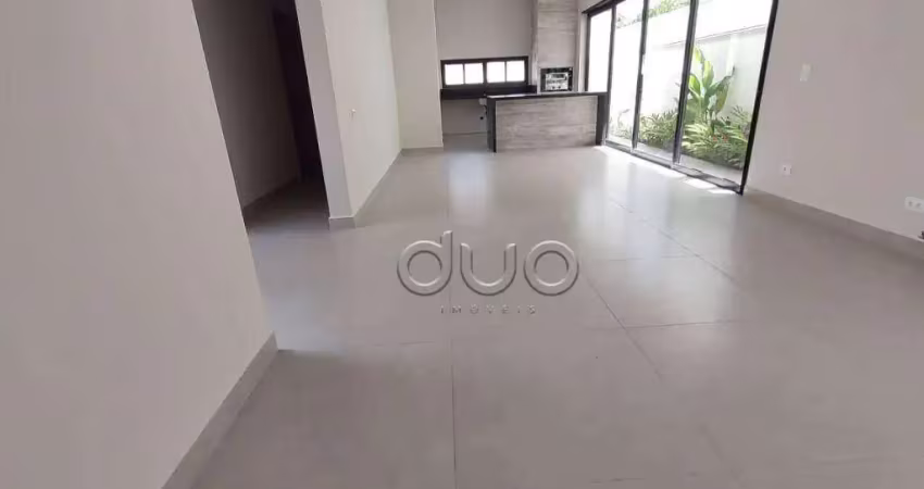 Casa com 3 dormitórios à venda, 150 m² por R$ 890.000,00 - Taquaral - Piracicaba/SP