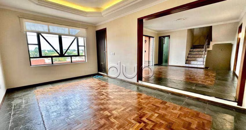 Casa com 3 dormitórios à venda, 198 m² por R$ 520.000,00 - Vila Rezende - Piracicaba/SP