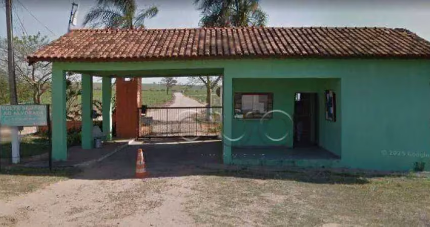 Chácara com 4 dormitórios à venda, 1500 m² por r$ 400.000,00 - alvorada de barra bonita (vitoriana) - botucatu/sp