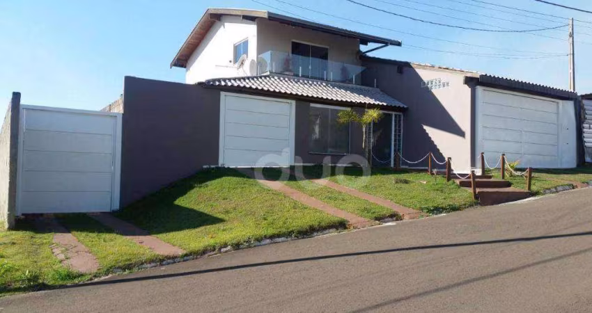 Casa com 3 dormitórios à venda, 500 m² por R$ 1.400.000,00 - Campestre - Piracicaba/SP