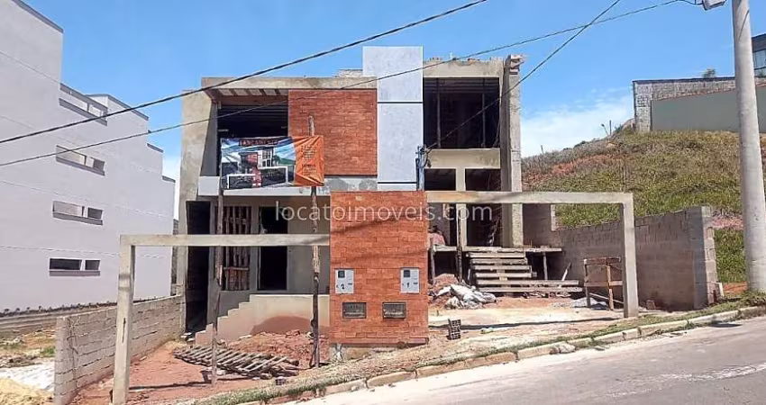 Casa nova duplex 3/4, suite, área gourmet, duas vagas, quintal