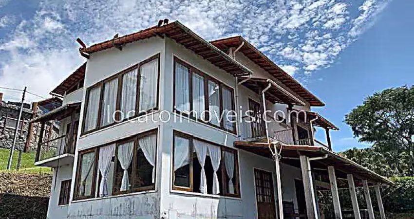 Casa em condomínio fechado, com 7 quartos, e 2000 m² de terreno - náutico.