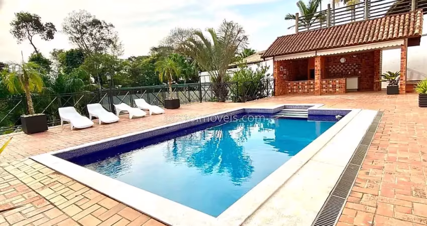 Casa de luxo com área de lazer completa no condomínio mais exclusivo de juiz de fora