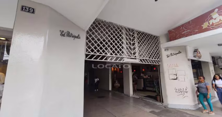 Ponto comercial para alugar na Galeria Prefeito Álvaro Braga, Centro, Juiz de Fora