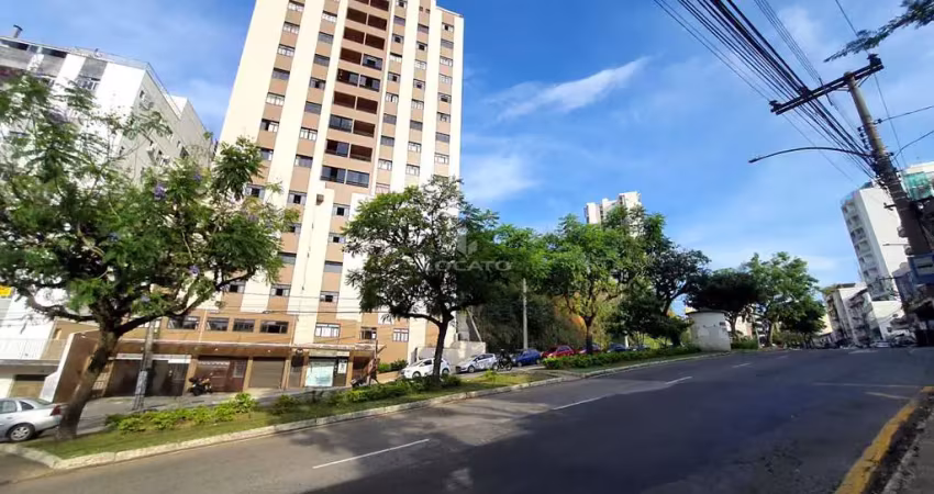 Apartamento com 3 quartos e 1 banheiro à venda, 90 m²