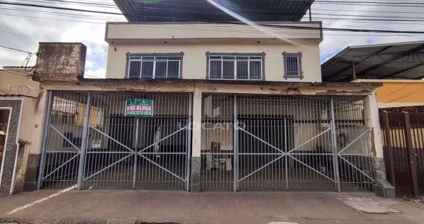 Casa com 3 quartos para alugar na Rua José Marangon, 14, Industrial, Juiz de Fora
