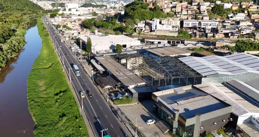 Barracão / Galpão / Depósito para alugar na Avenida Brasil, 11977, Mariano Procópio, Juiz de Fora