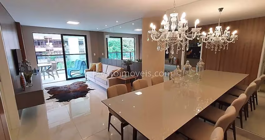 Apartamento novo com três quartos (1 suíte), varanda, elevador e 2 vagas - centro - juiz de fora / mg