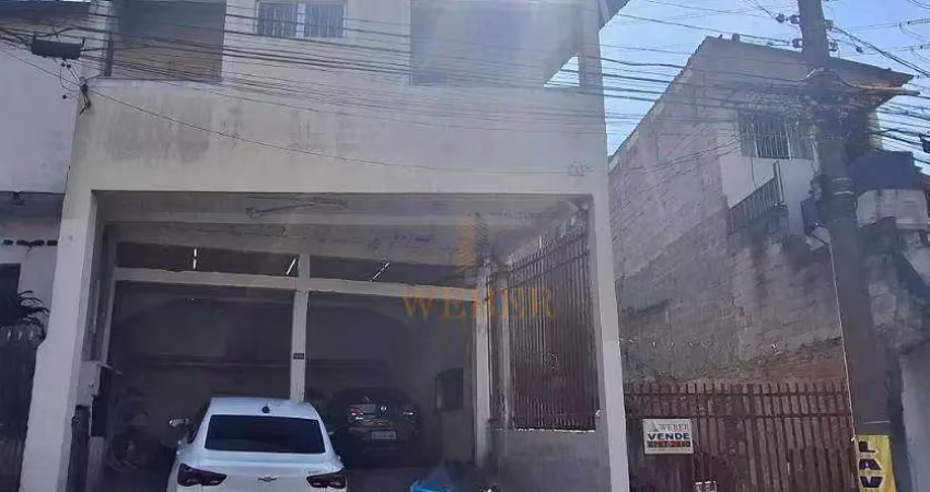 Imóvel completo com salão comercial e duas casas – excelente investimento no jardim celeste!