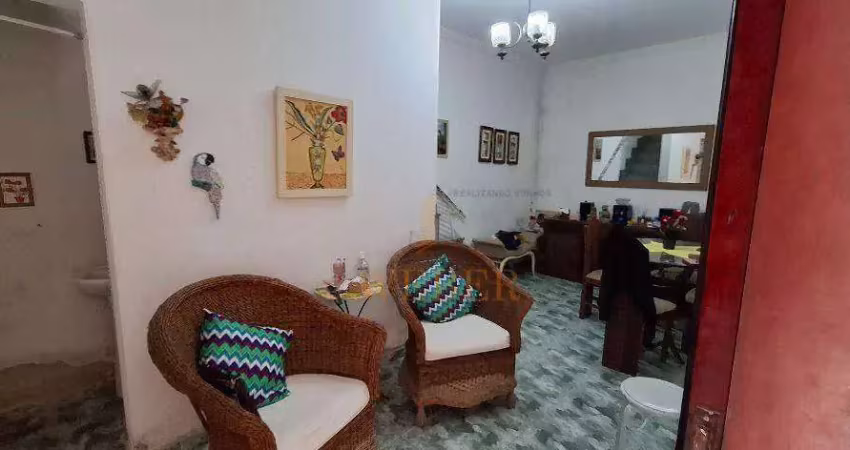 Sobrado completo – 2 dormitórios, suíte e quintal espaçoso!