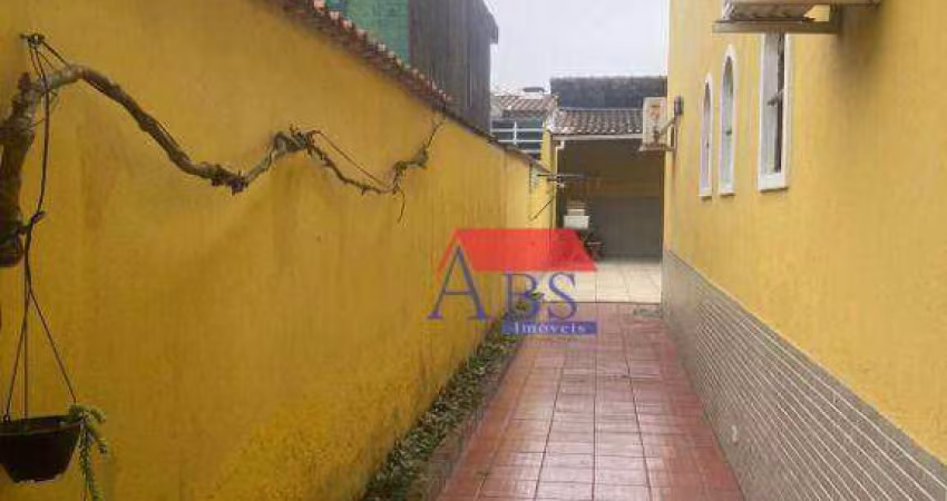 Casa à venda, 250 m² por R$ 790.000,00 - Vila Nova - Cubatão/SP