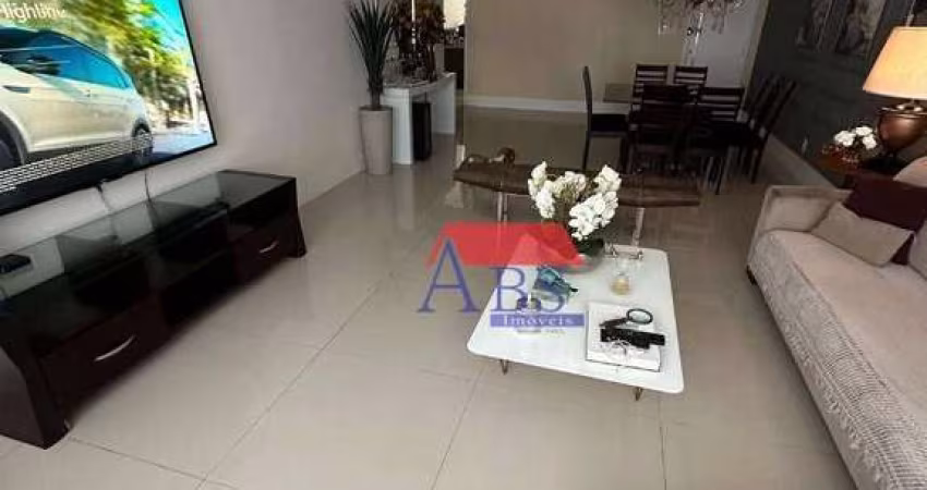 Apartamento 03 dormitorios com dep de empregada em Santos