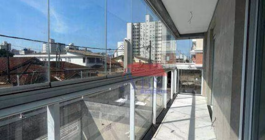 Casa com 3 dormitórios à venda, 122 m² por R$ 750.000,00 - Vila Guilhermina - Praia Grande/SP