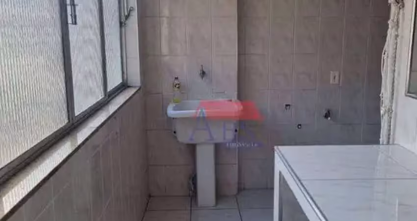 Apartamento 2 quartos com dep completa de empregada para locação