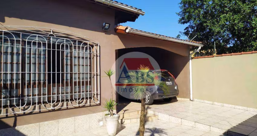 Casa com 3 dormitórios à venda, 126 m² por R$ 720.000,00 - Parque São Luis - Cubatão/SP