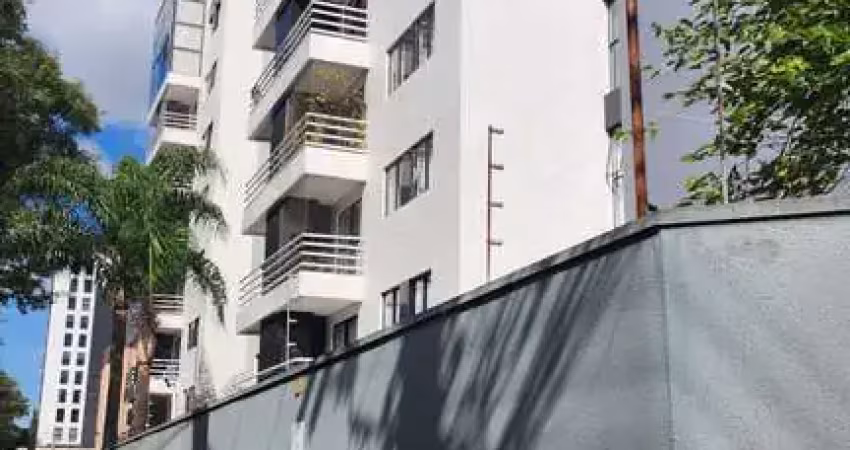 Apartamento com 3 quartos para alugar na Aurélio Feijo, Boa Vista, Curitiba