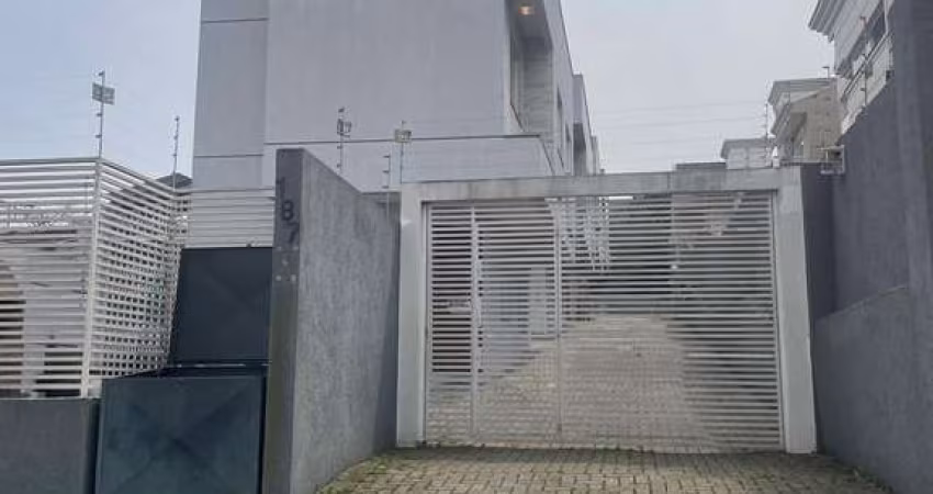 Casa em condomínio fechado com 2 quartos à venda na Rua Marco Polo, Bairro Alto, Curitiba