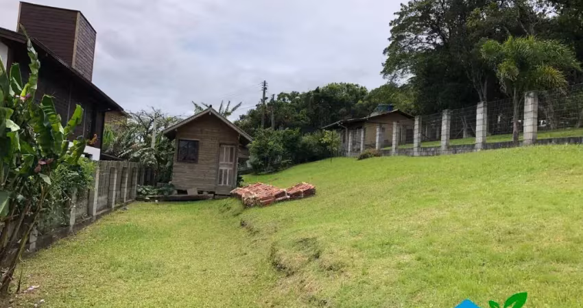 Terreno à venda na Rua Ernani Cotrin, 10, Praia do Rosa, Imbituba
