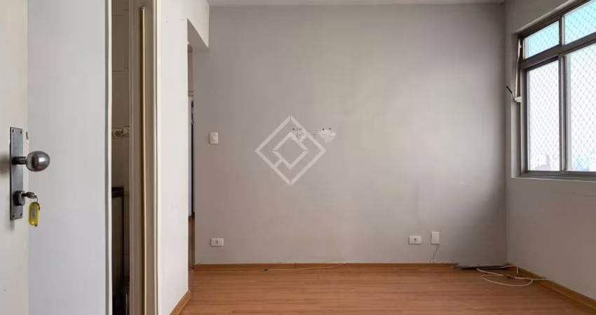 Apartamento à venda, Aclimação, com 2 quartos, 72m²