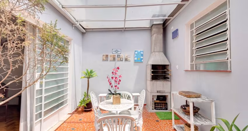 Casa tipo para venda com 3 quartos, sendo 1 suíte, 189m²