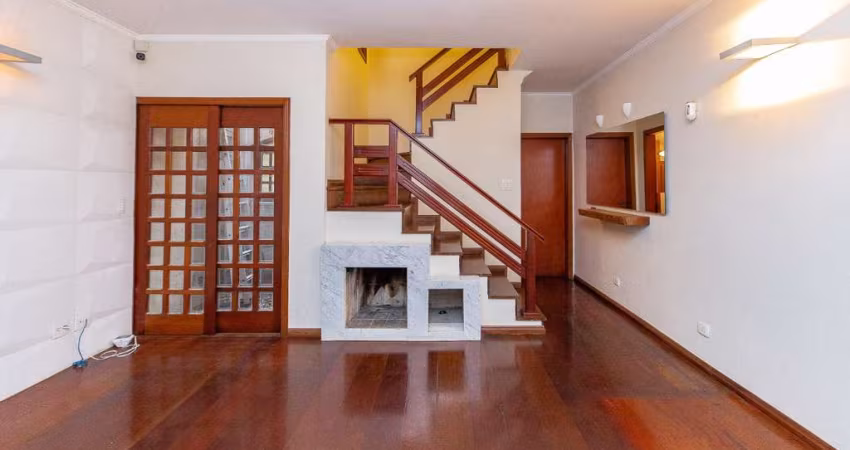 Casa tipo para venda com 2 quartos, sendo 2 suítes, 136m²