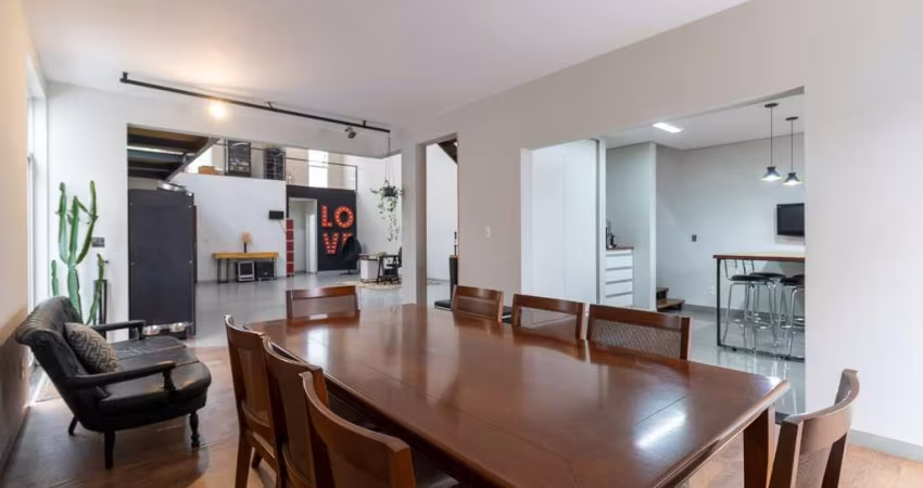 Casa tipo para venda com 3 quartos, sendo 2 suítes, 286m²