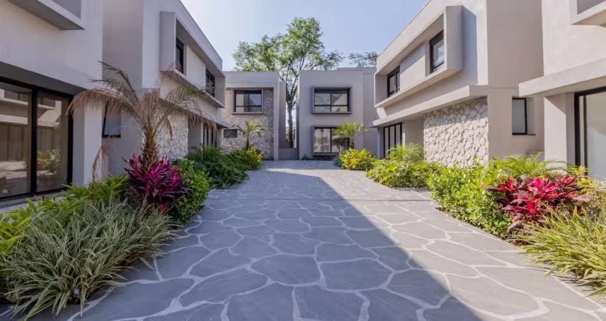 Casa no condomínio Hipica Max Garden para venda e locação com 4 quartos, sendo 4 suítes, 850m²