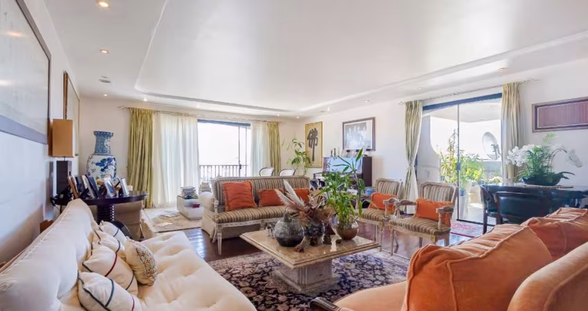 Apartamento tipo para venda com 4 quartos, sendo 4 suítes, 362m²