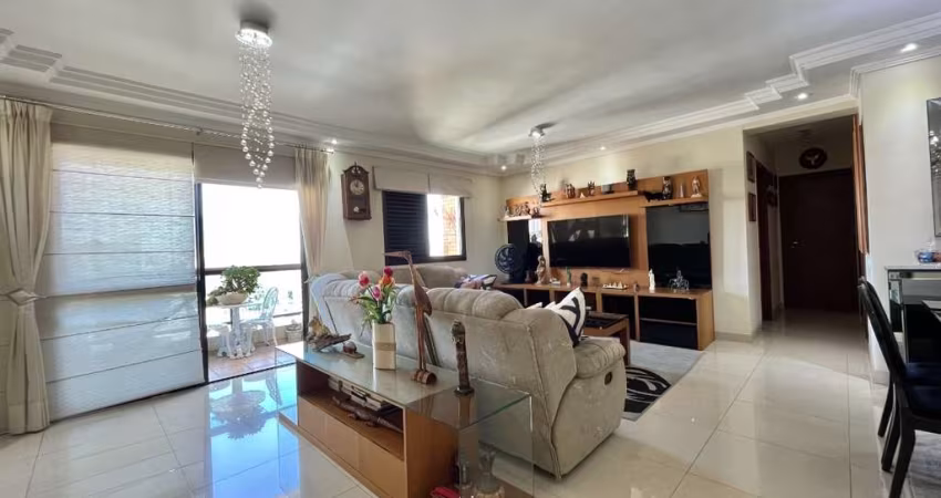 Apartamento tipo para venda com 3 quartos, sendo 2 suítes, 137m²