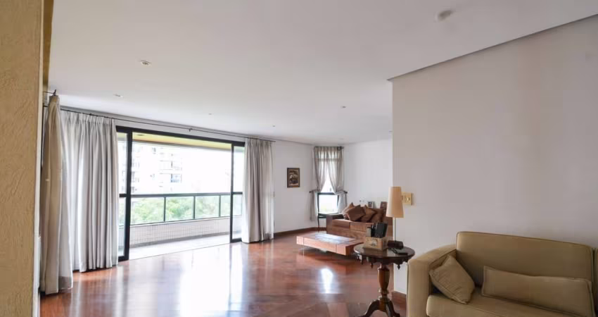 Apartamento tipo para venda com 4 quartos, sendo 3 suítes, 160m²