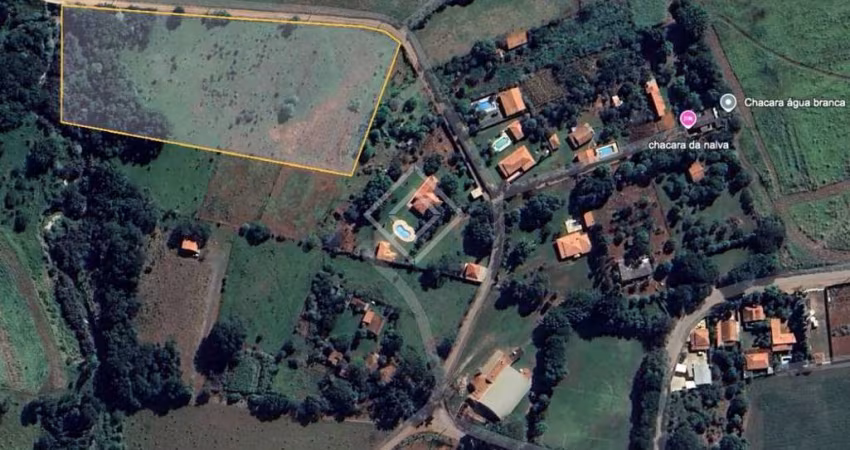 Terreno com 20 mil metros no bairro Água Branca em Boituva - SP