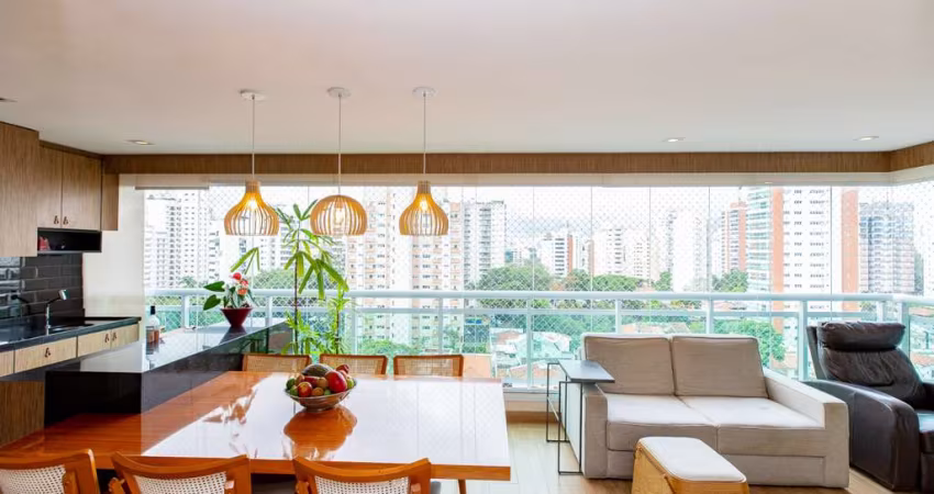 Apartamento tipo para venda com 3 quartos, sendo 3 suítes, 151m²
