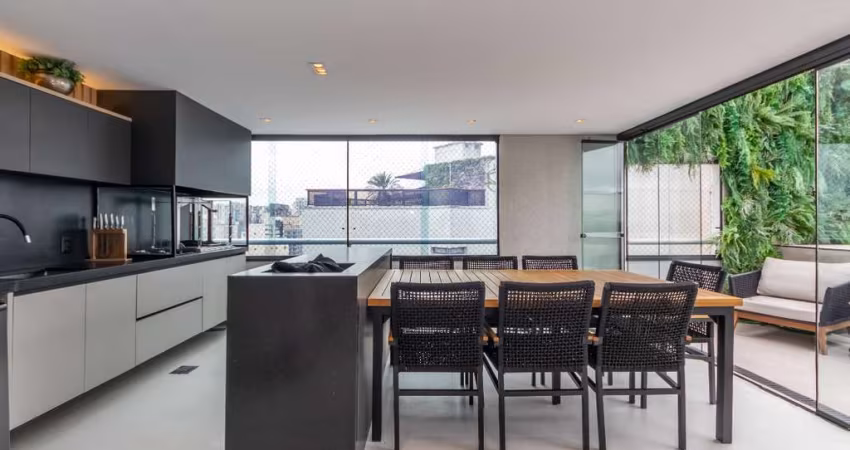Cobertura para venda com 2 quartos, sendo 2 suítes, 195m²