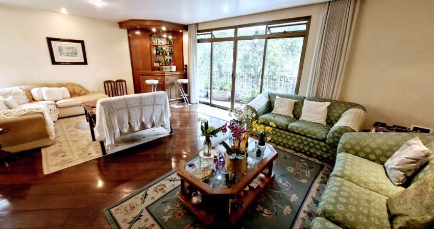 Apartamento tipo para venda com 4 quartos, sendo 2 suítes, 203m²