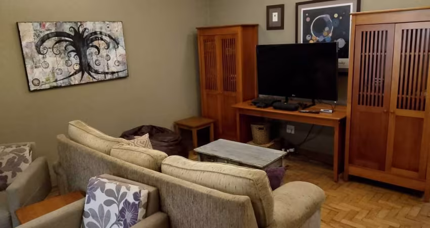 Sobrado para venda com 3 quartos, sendo 2 suítes, 367m²