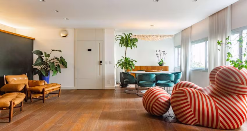 Apartamento tipo para venda com 2 quartos, sendo 2 suítes, 158m²