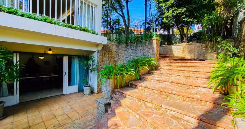 Casa tipo para venda em pacaembu com 4 quartos, sendo 2 suítes, 349m²