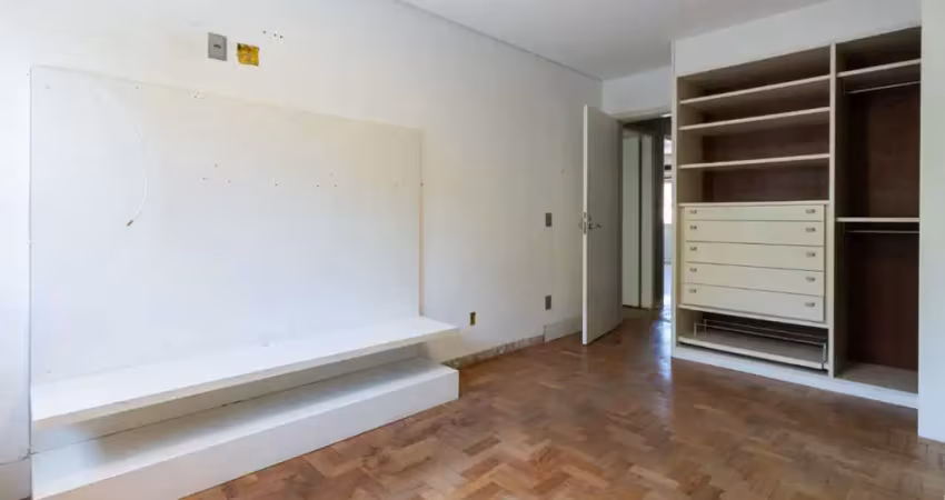 Casa tipo para venda em moema com 3 quartos, sendo 1 suíte, 190m²