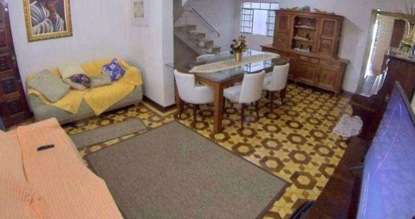 Sobrado com 3 dormitórios à venda, 212 m² por R$ 750.000,00 - Vila Carrão - São Paulo/SP