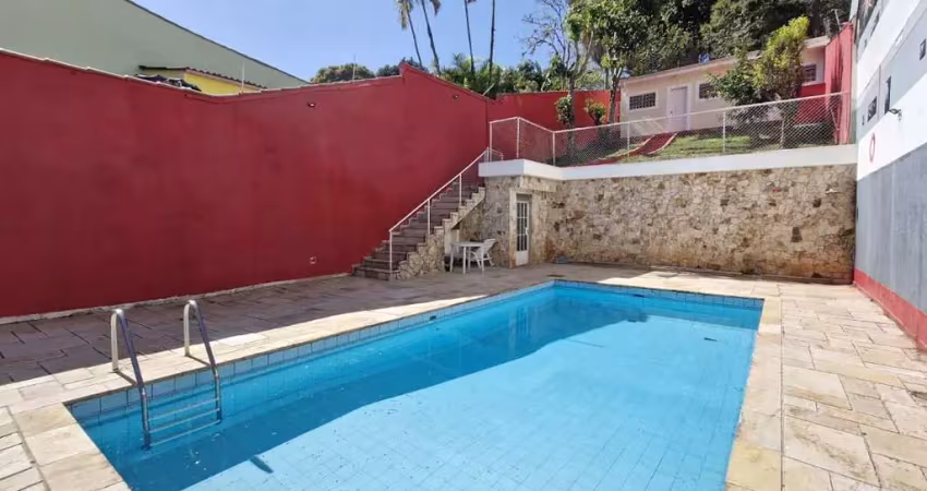 Confortável casa tipo para venda em vila albertina com 4 quartos, sendo 1 suíte, 332m²