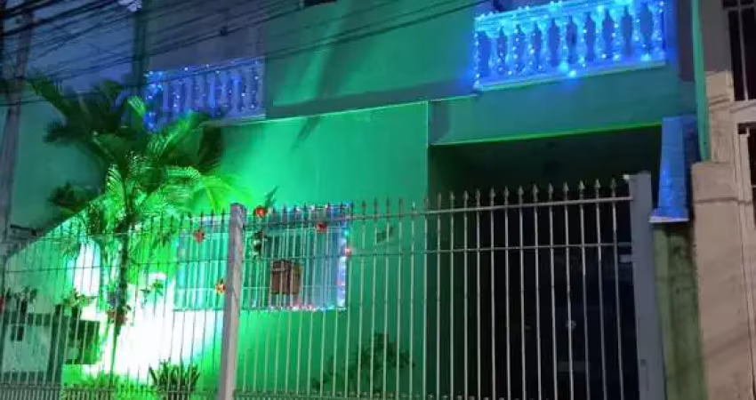 Imperdível sobrado para venda em santa teresinha com 3 quartos, sendo 3 suítes, 160m²