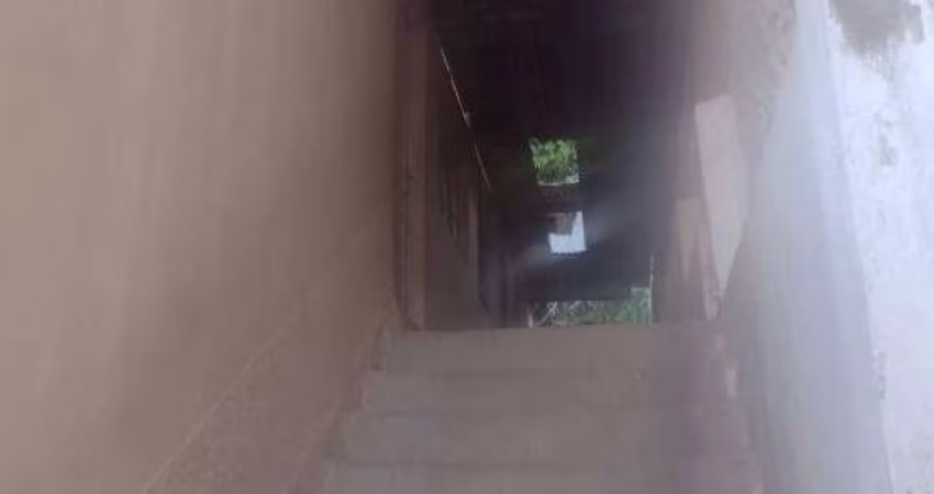Casa com 3 dormitórios à venda, 269 m² por R$ 300.000,00 - Parque São Francisco - Itatiba/SP