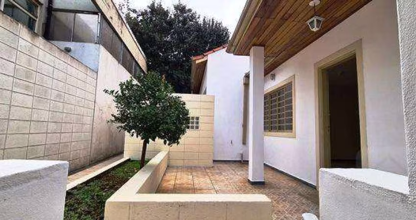 Linda casa no alto da Mooca