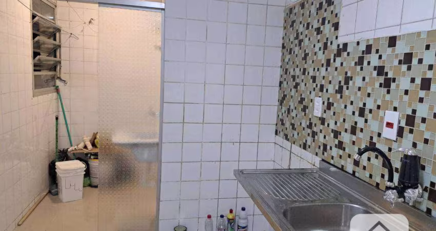Apartamento dois dormitórios Jd d` Abril