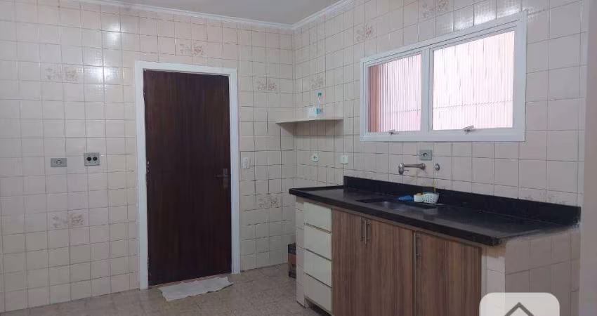 Sobrado com 3 dormitórios para alugar, 200 m² por R$ 3.500/mês - Instituto de Previdência - São Paulo/SP
