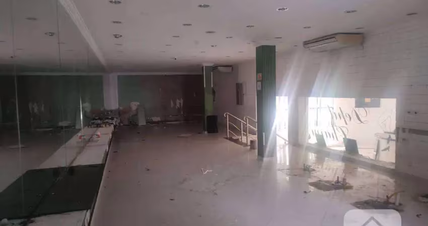 Ponto comercial à venda na Avenida General Mac Arthur, 247, Vila Lageado, São Paulo
