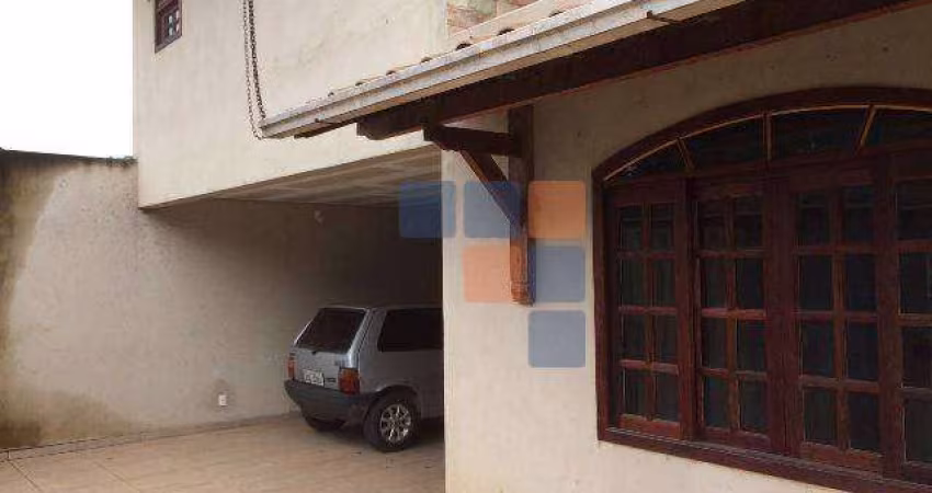 Casa com 3 dormitórios, 540 m² por R$ 850.000 - Vila Santo Antônio de Pádua - Sabará/MG