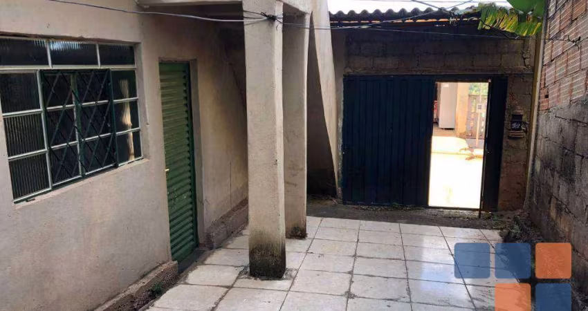 Casa à venda por R$ 250.000,00 - Nossa Senhora de Fátima - Sabará/MG