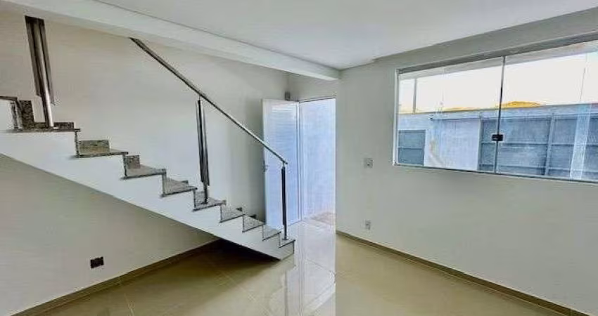 Casa com 3 dormitórios à venda, 78 m² por R$ 360.000,00 - Villa Real - Sabará/MG