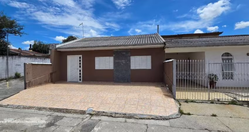 Casa para Venda em Curitiba, Jardim das Américas, 3 dormitórios, 1 banheiro, 1 vaga
